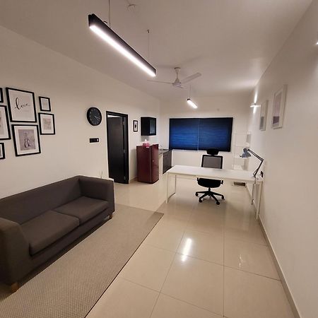 Lotus Korean Hotel Bengaluru Zewnętrze zdjęcie
