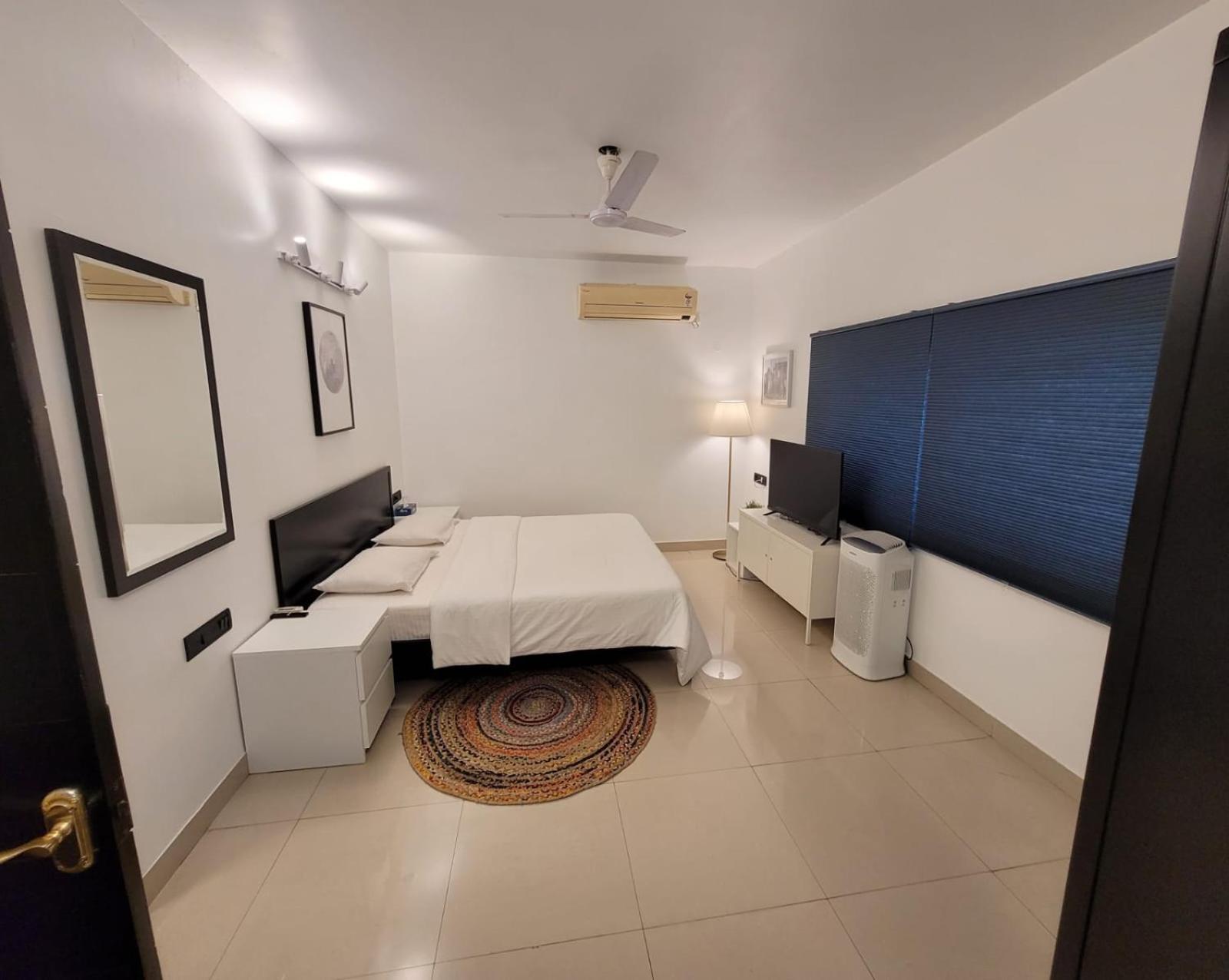 Lotus Korean Hotel Bengaluru Zewnętrze zdjęcie