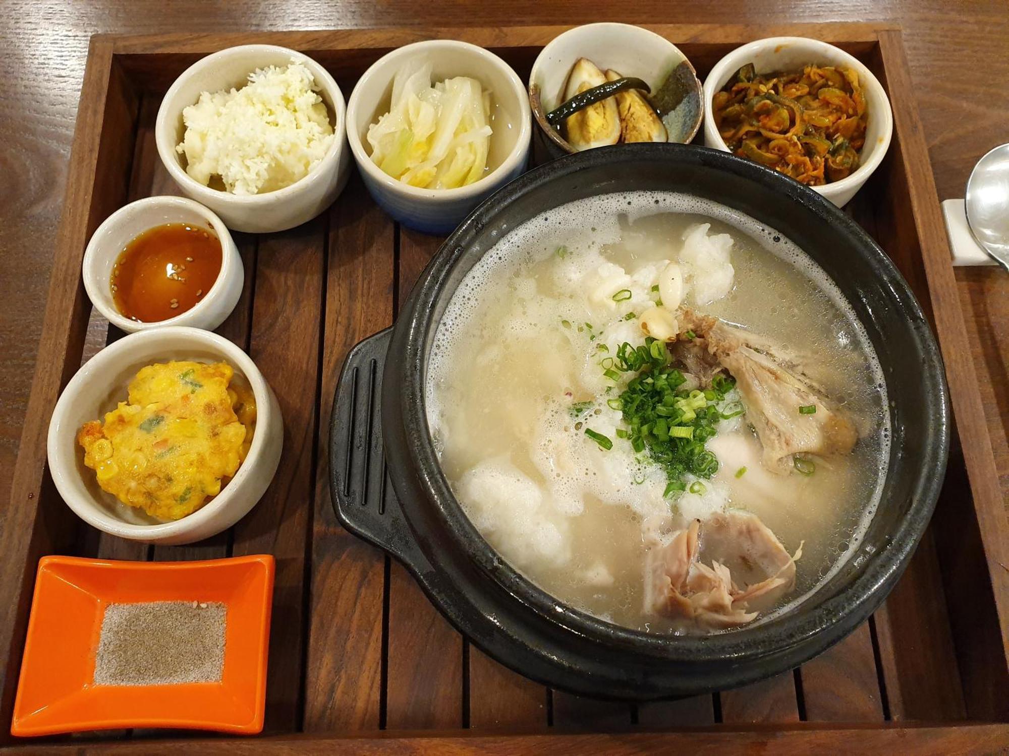 Lotus Korean Hotel Bengaluru Zewnętrze zdjęcie